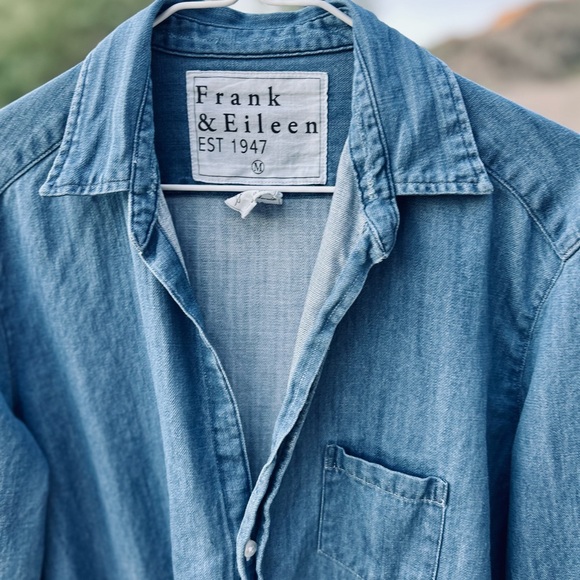Frank & Eileen, EILEEN Denim Button Down Shirt - Picture 4 of 6